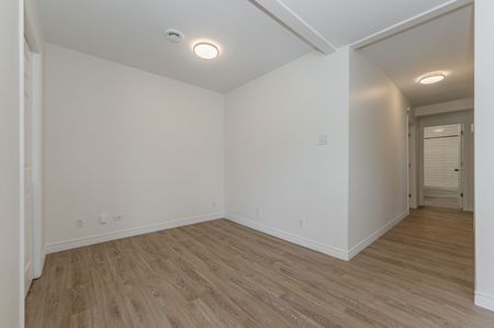 For Lease - 237 Mitchell Street Unit# Unit A, Port Colborne, Ontario - Photo 3