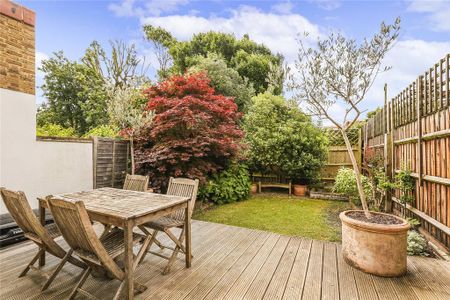 2 bedroom detached house to rent - Photo 4