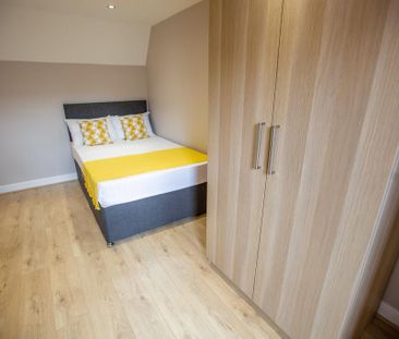 1 bedroom in a house share to rent - Photo 3