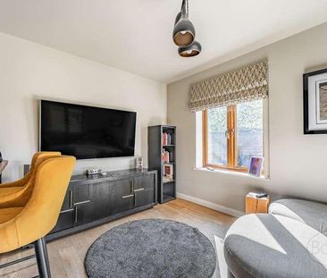 Trinity Hill, Medstead, Alton, Hampshire, GU34 - Photo 5