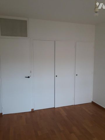 APPARTEMENT T4 RENOVE AVEC CAVE ET PARKING - Photo 3