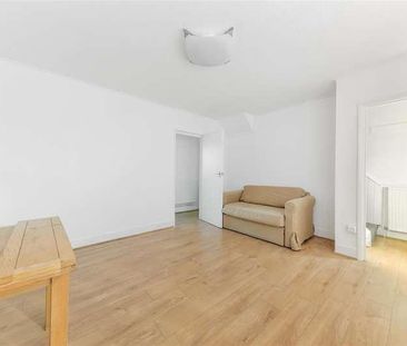 New Close, Colliers Wood, SW19 - Photo 5