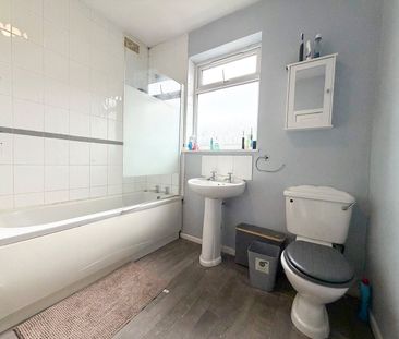 Westminster Avenue, Reddish, Stockport, SK5 7AZ - Photo 6