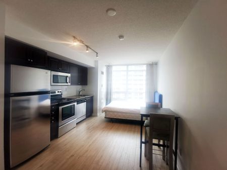 For Lease - 209 Fort York Boulevard Unit# 675, Toronto, Ontario - Photo 4