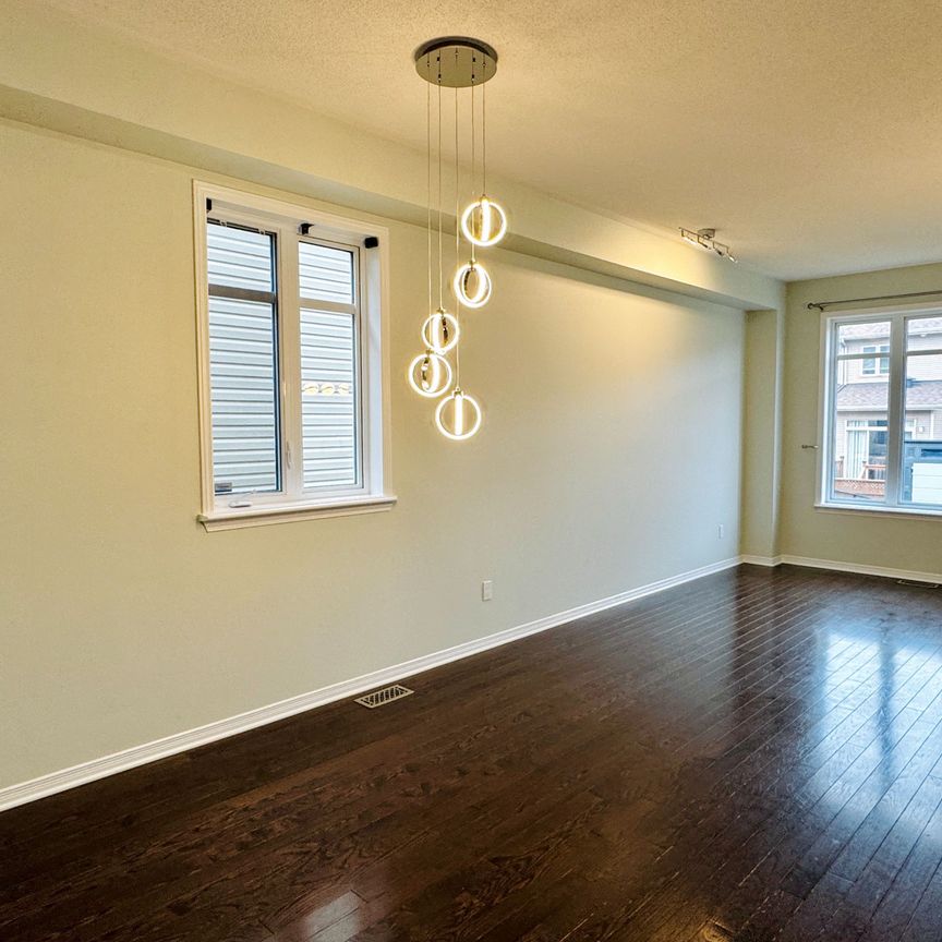 For Lease - 166 Calaveras Avenue, Barrhaven, Ontario - Photo 1