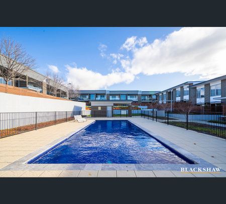 10/25 Macquoid Street, Queanbeyan, NSW 2620 - Photo 2
