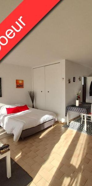 Location Appartement 1 pièce 32m² MARIGNANE 13700 - Photo 1