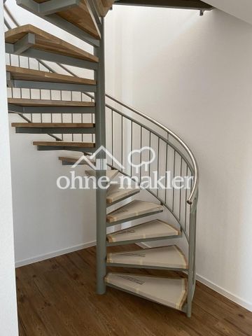 Neubau – Erstbezug 01.02.2026 | Hochwertige 2-Ebenen-Wohnung mit Garage in Toplage „Im Spitalgarten“ - Photo 3