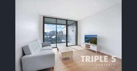 Fully Furnished Two-Bedroom Apartment in the Heart of Darling Harbour - Photo 5
