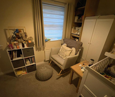 3 bedroom semi-detached house to rent - Photo 5