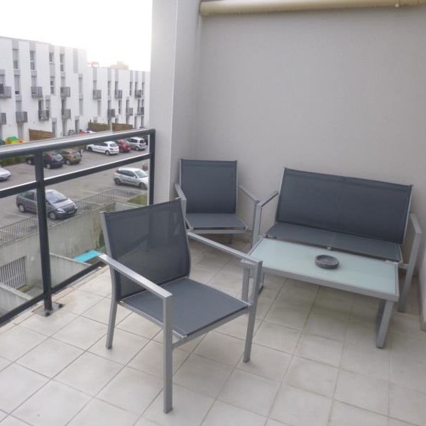 Appartement à louer - REIMS - PLACE LUTON - Photo 1