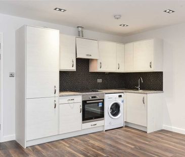 Kotecha Heights, High Wycombe - Photo 5