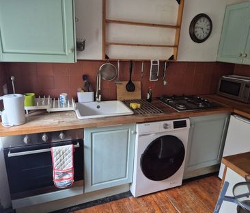 1 Bed Flat, Atholl Terrace, EH11 - Photo 6