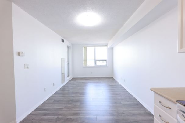 For Lease - 4 Elsinore Path Unit# 614, Toronto, Ontario - Photo 1