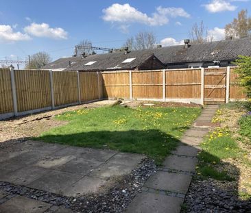 3 bedroom terraced house to rent - Photo 6