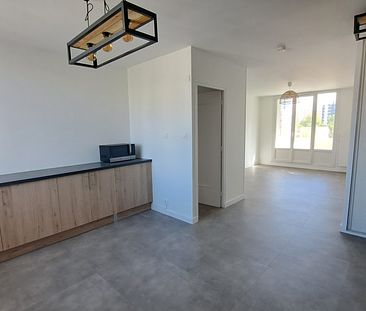 Appartement T3 à LE PONT DE CLAIX - Photo 1