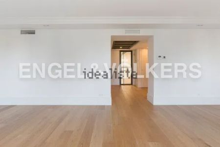 Alquiler de piso en Calle de Génova - Photo 4