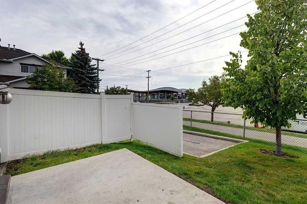 86 Somervale Park Southwest, Calgary - Photo 1