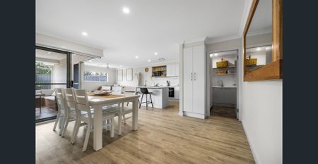 Stunning Three Bedroom home - Photo 2