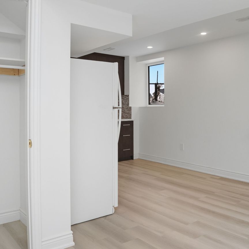 For Lease - 20 Templeton Court Unit# BSMT, Brampton, Ontario - Photo 1