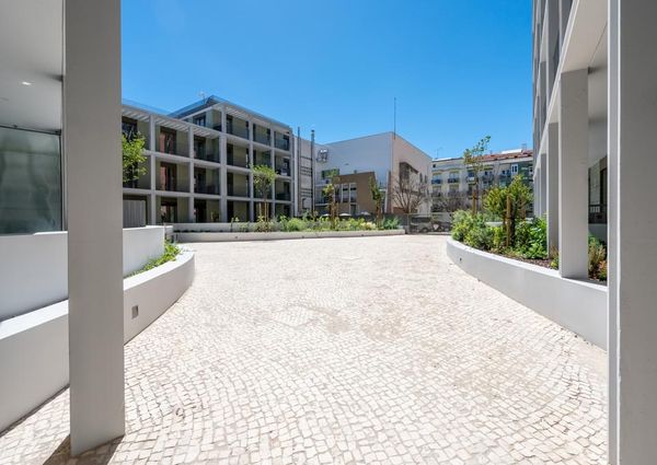 3 Bedroom Apartment with a view, Dafundo Centro, Oeiras