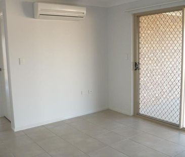Spacious Family Home - Photo 3