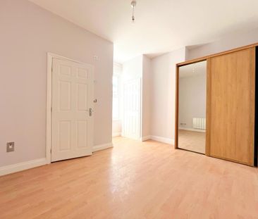 1 bedroom ground floor flat to rent - Photo 5