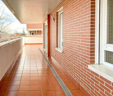 3 room luxury Flat for rent in Boadilla del Monte, Autonomous Regio... - Photo 1