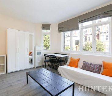 Knatchbull Road, London, SE5 - Photo 2