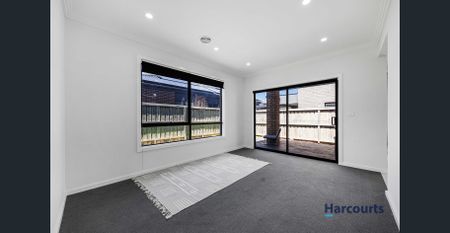 Beautiful Family Home in Prime Location - Photo 4