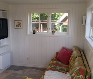 Bergtrollsvägen, Lidingö - Photo 1