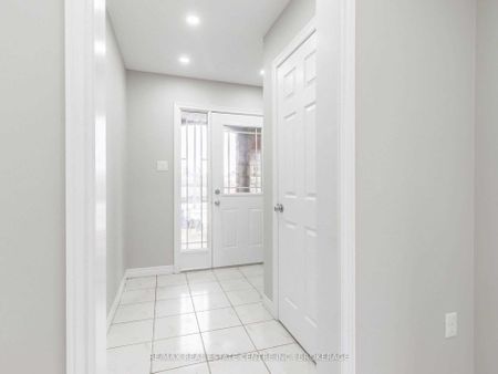 For Lease - 270 Ambrous Crescent Unit# Upper, Guelph, Ontario - Photo 5