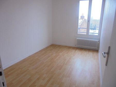 Location Appartement 3 pièces 57m² DOUAI 59500 - Photo 3
