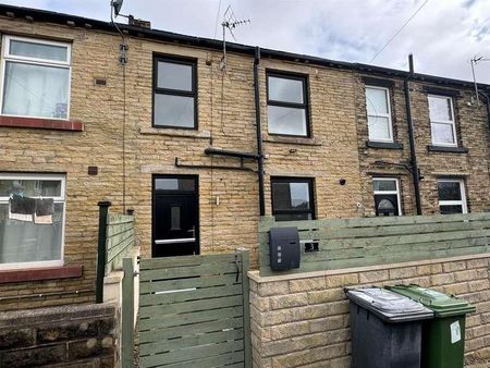 Platt Square, Cleckheaton, BD19 - Photo 3