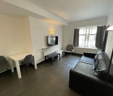 1 Bed Flat, Burne Jones House, B2 - Photo 4