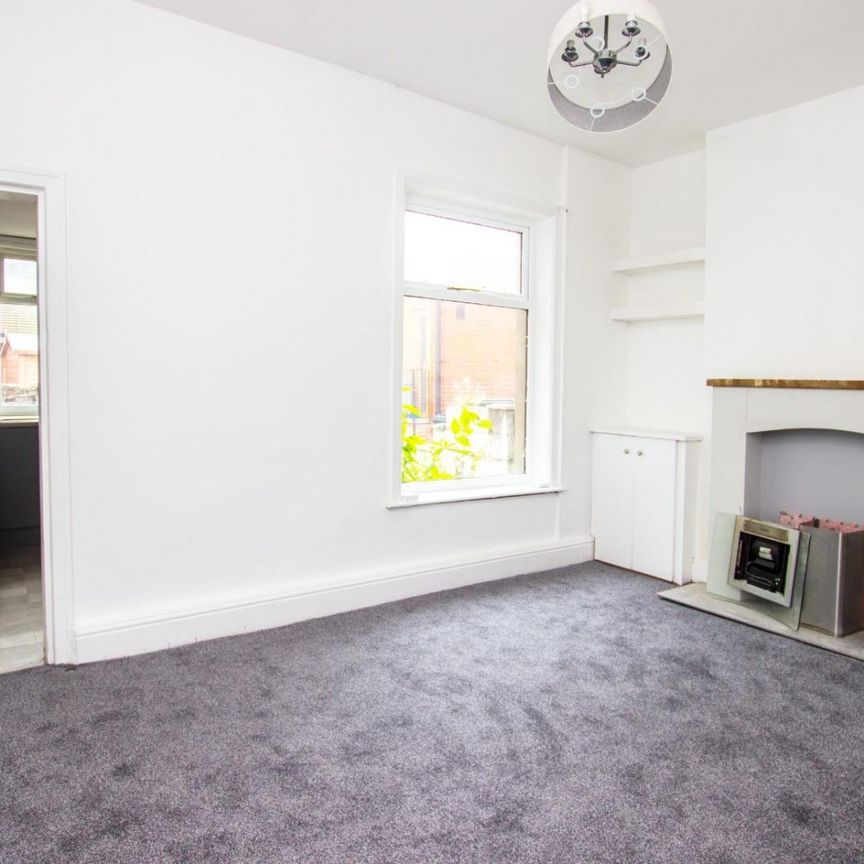 2 bedroom House To Let - Photo 1