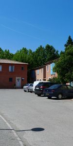 Location Appartement 4 pièces 83m² LE LUC 83340 - Photo 3