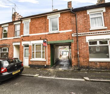 3 bed House - Terraced To Let - Photo 4