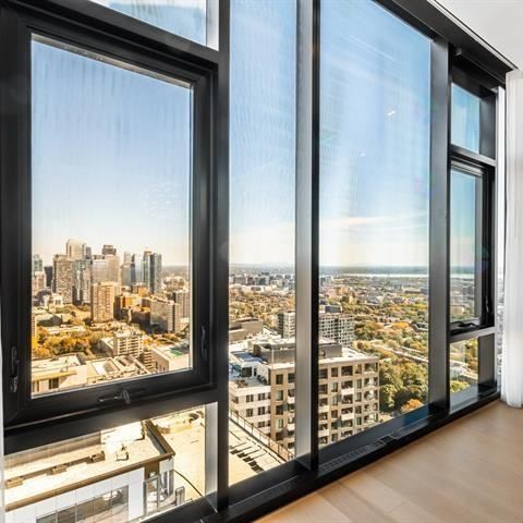 1111 Avenue Atwater condo — Westmount, QC (2-Bedroom) - 2 Bedroom - Photo 1