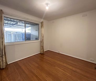 22 Culshaw Avenue, Clayton South VIC 3169 - House For Rent | Domain - Photo 5