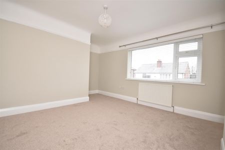 Heather Road, Heswall - Photo 4