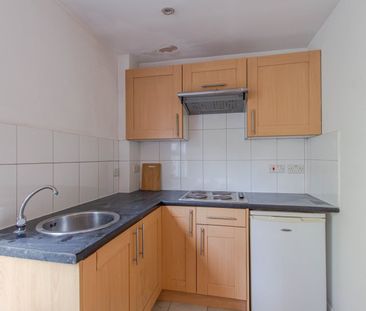 Studio Flat, Emanuel Avenue, W3 - Photo 4