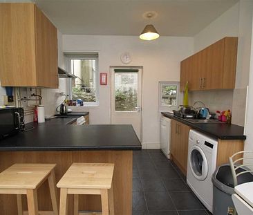 4 Bed - Lisson Grove, Plymouth - Photo 6