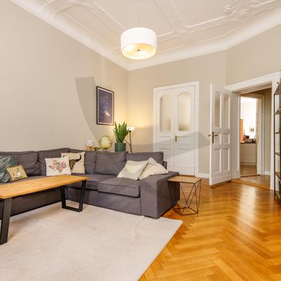 Viel Platz zum Wohnen & Arbeiten - Photo 1