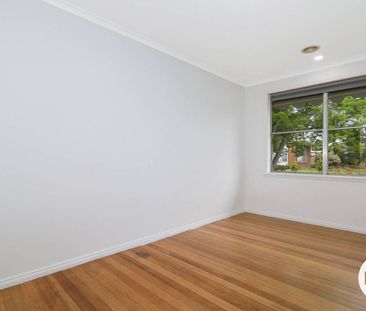 RECENTLY UPDATED 4 BEDROOM HOME! - Photo 2