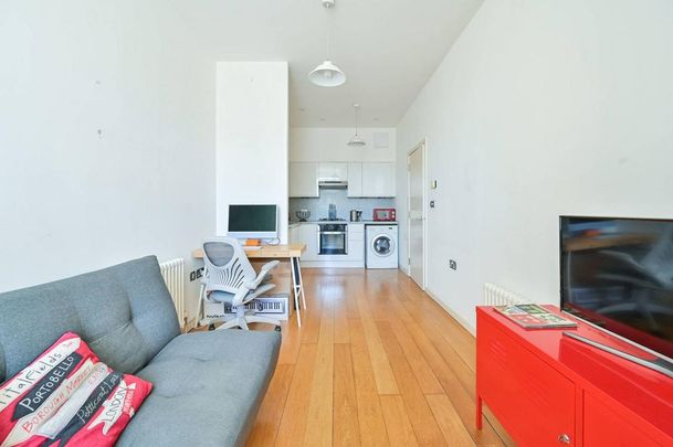 1 bedroom flat to rent - Photo 1