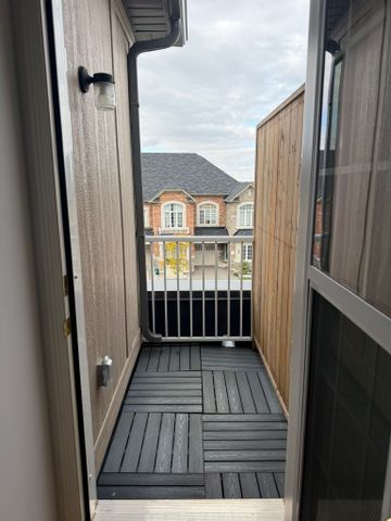 For Lease - 71 Ness Drive, Richmond Hill, Ontario - Photo 4