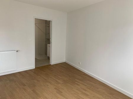 APPARTEMENT T2 40M - Photo 2