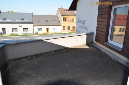 Pronájem bytu s terasou o dispozici 5+1, 147 m - Фото 4
