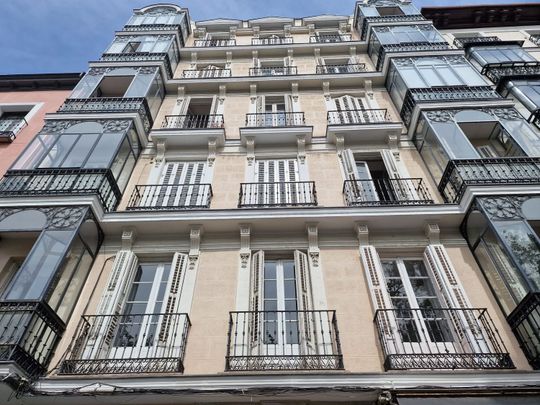 Alquiler de piso en Glorieta de Bilbao, 4 - Photo 1